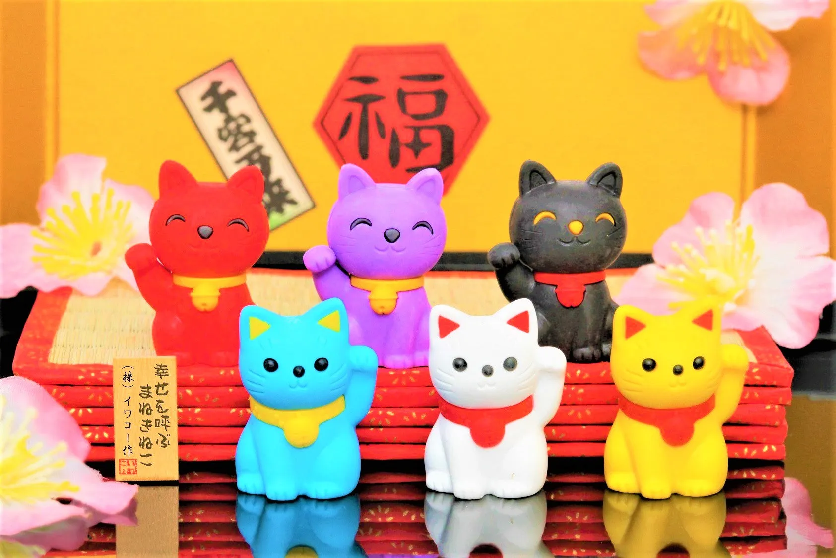 380141 MANEKI WELCOME CAT ERASER-30