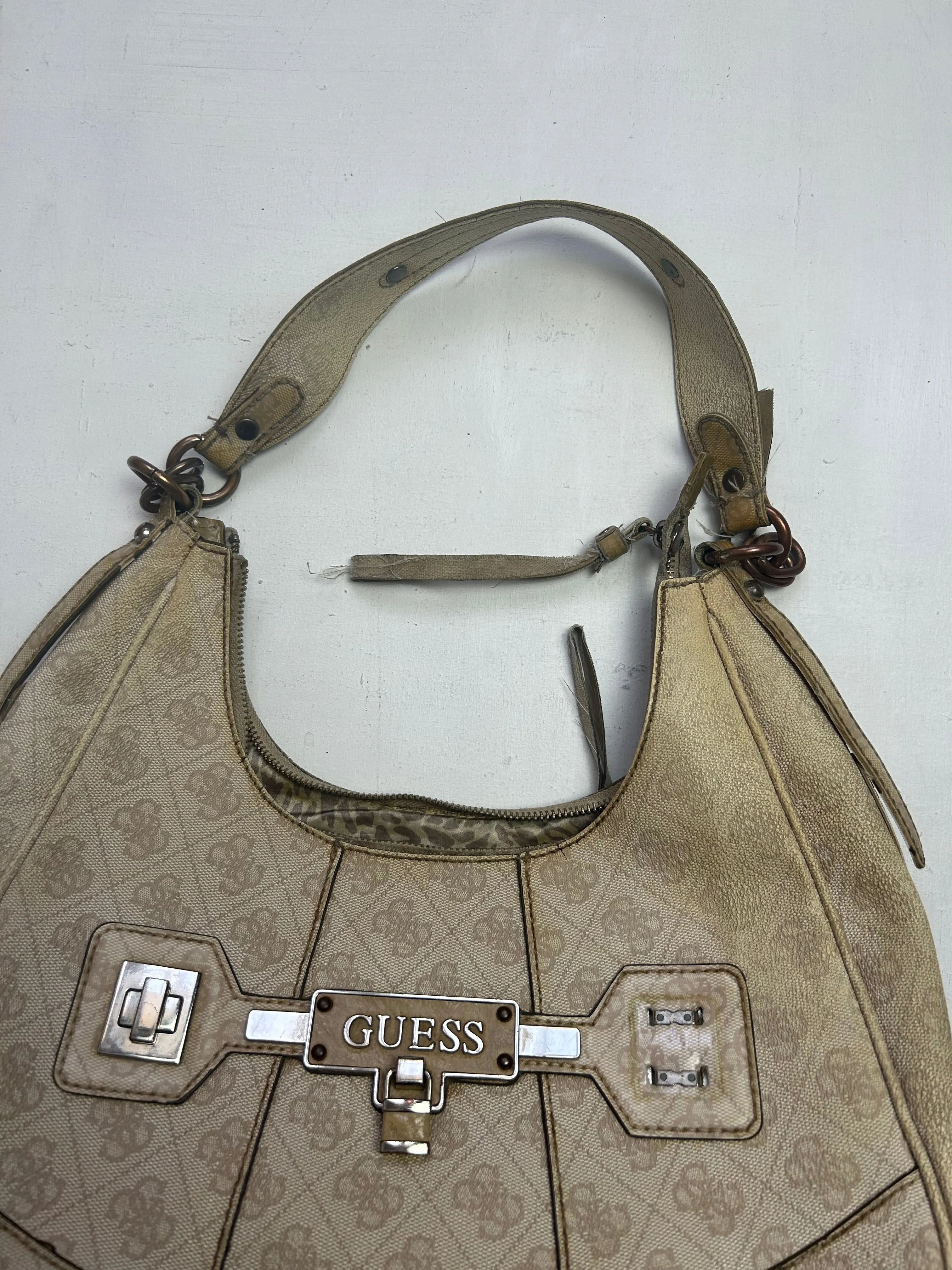 Beige monogram besace uni school shoulder bag