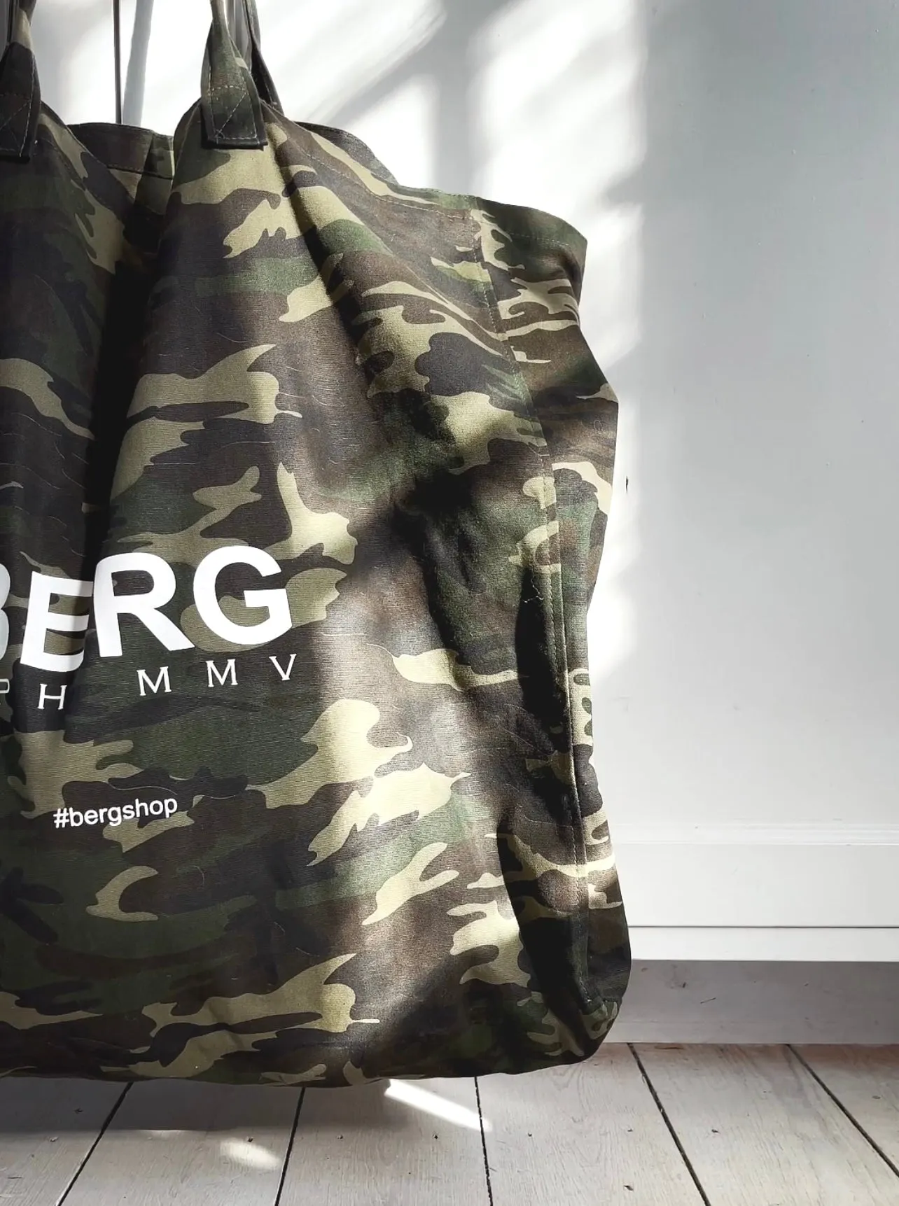 BERG CPHMMV TOTE BAG - CAMO