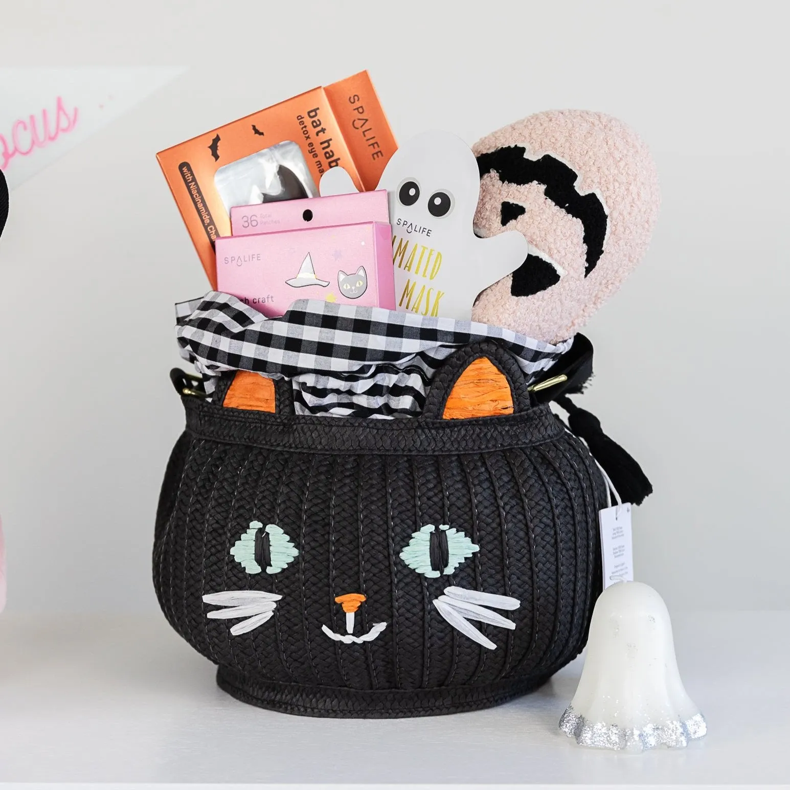 BLACK CAT BASKET BAG