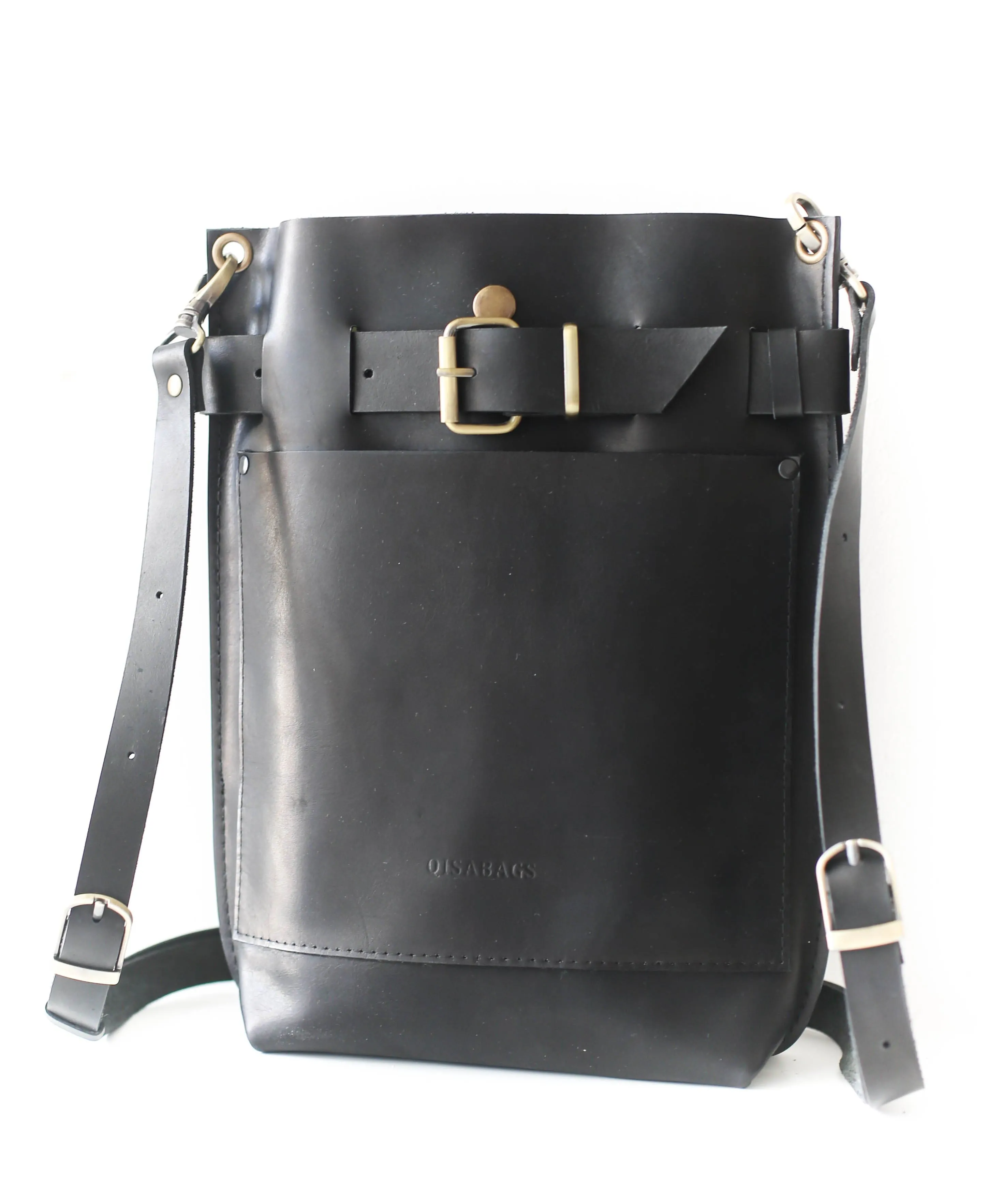 Black Leather Bag w/Front Pocket