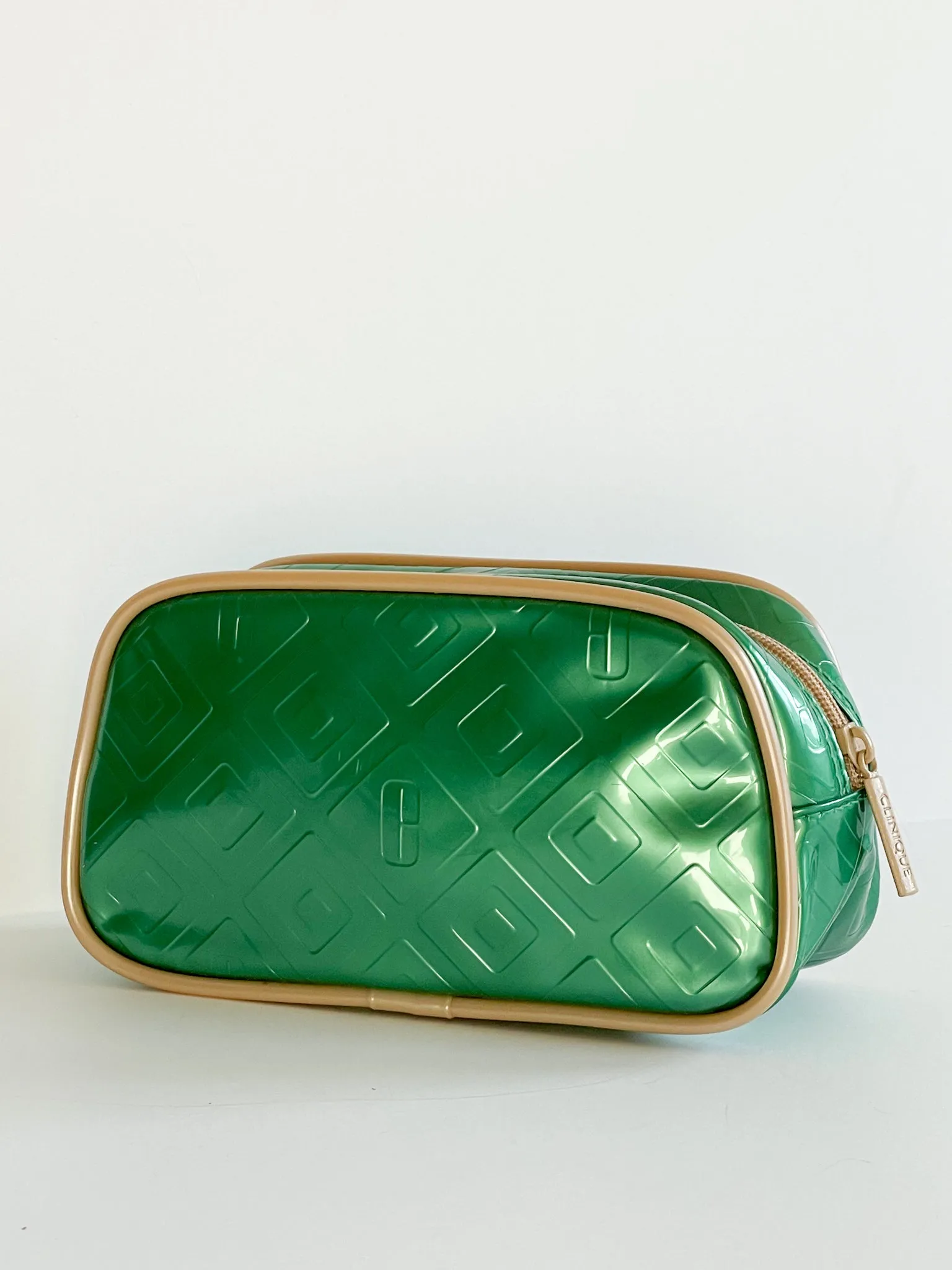 Clinique Metallic Green Lacquer Taupe Piping Toiletry Makeup Bag Clutch