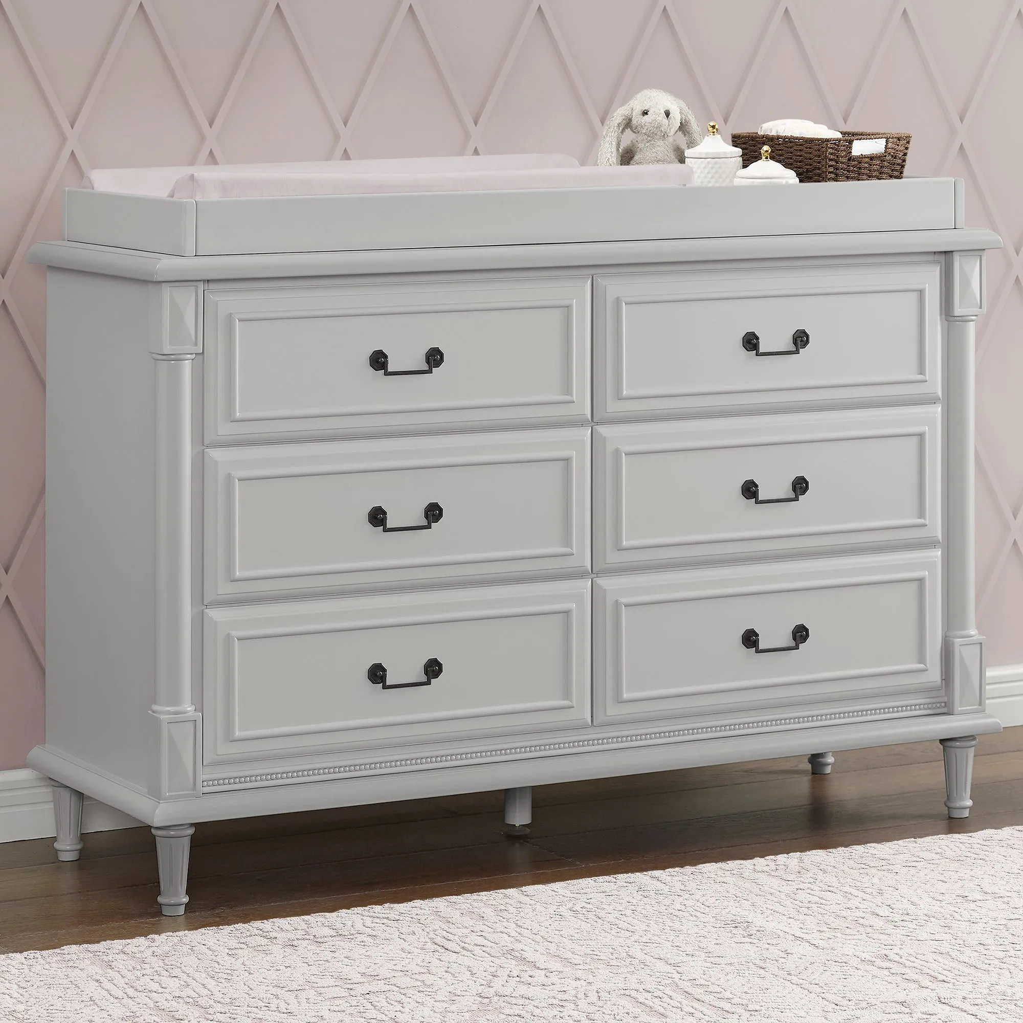 Delta Juliette 6 Drawer Dresser with Changing Top