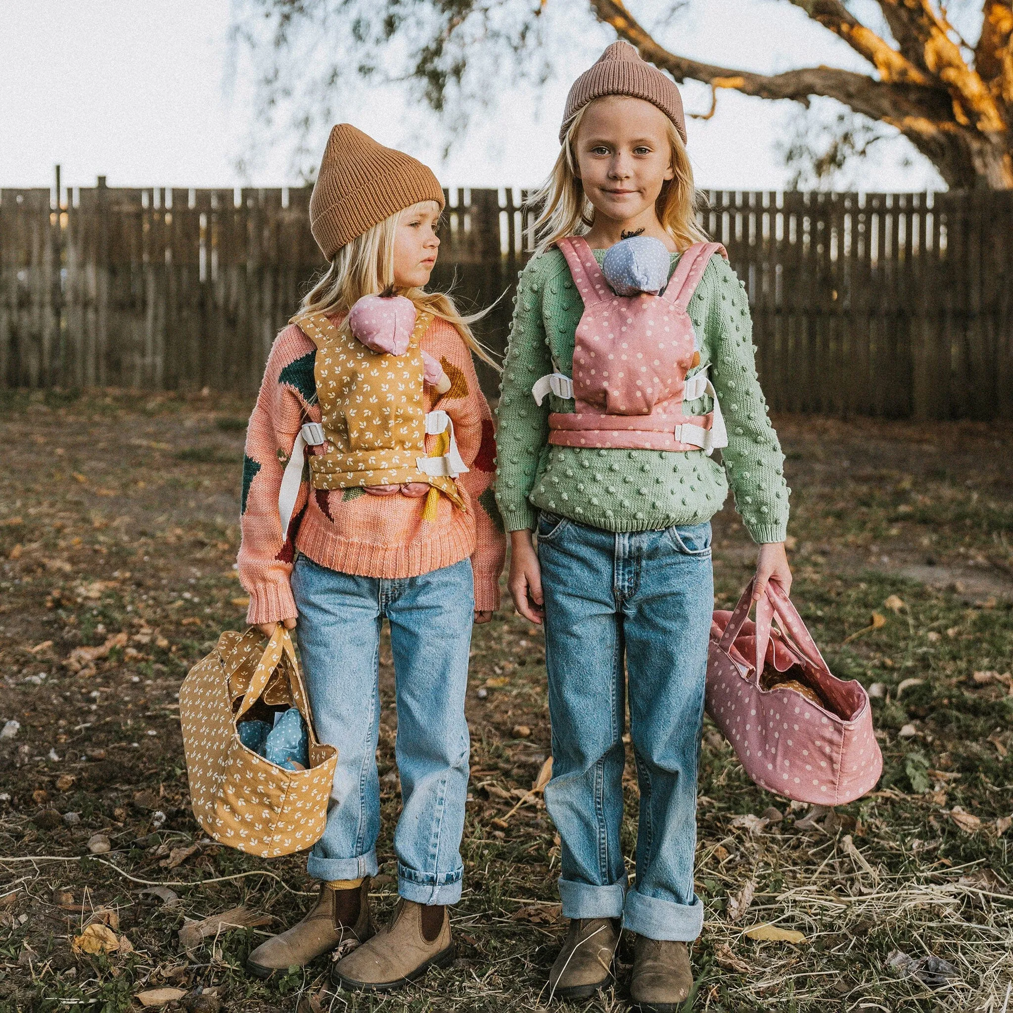 Dinkum Doll Carry Cot | Leaf