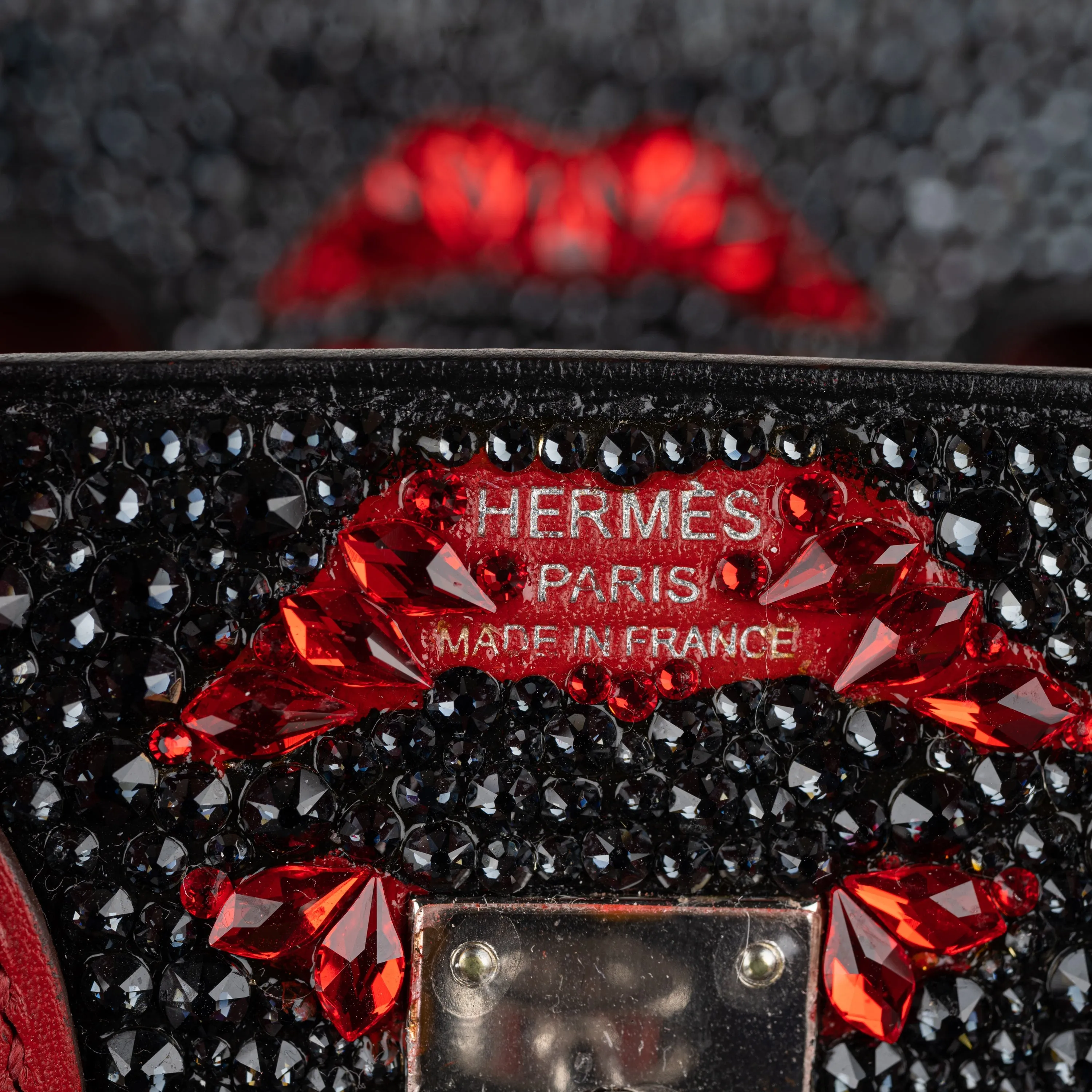 Hermès 25cm Birkin Customized "Kiss Me" Lips Swarovski Crystal Palladium Hardware