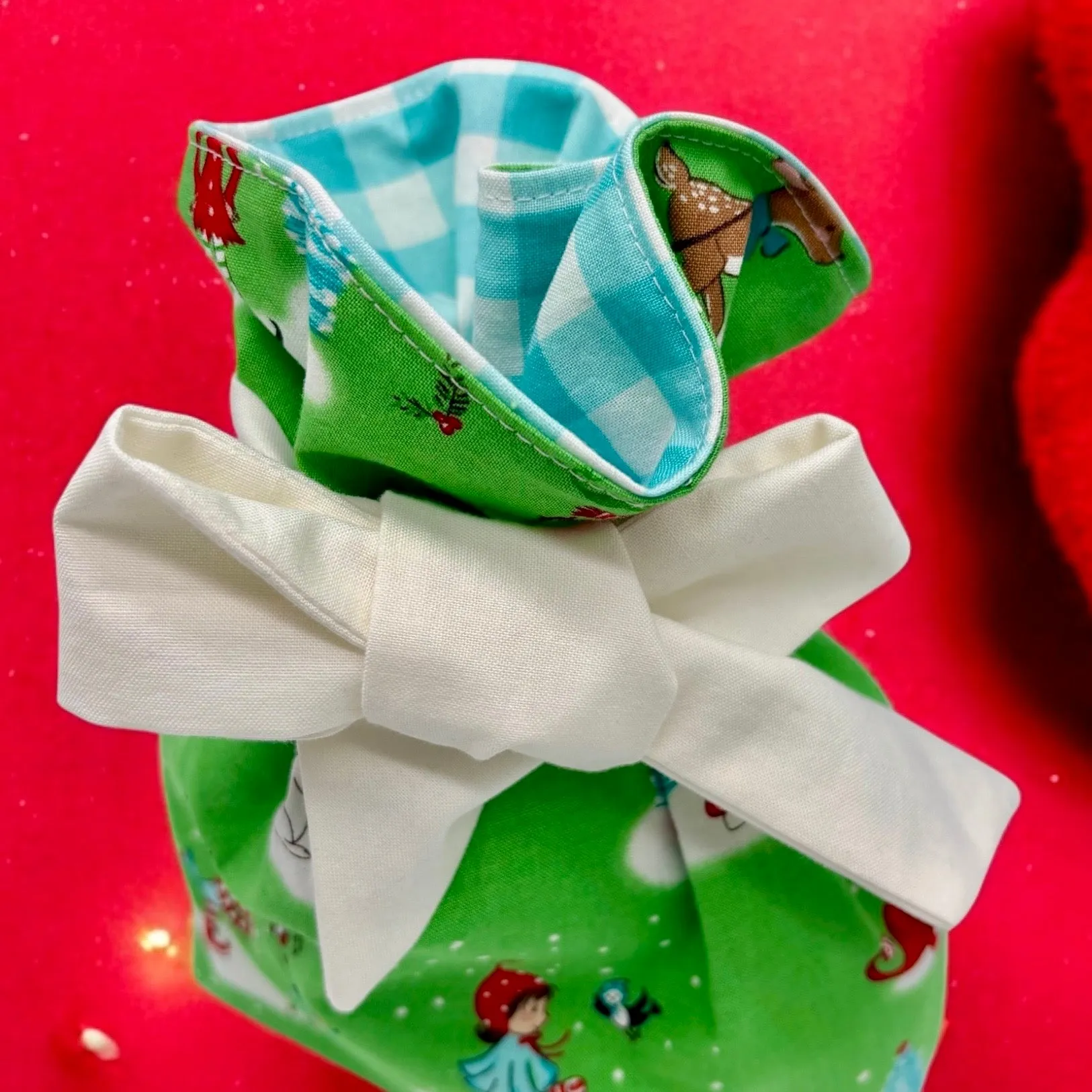 Little Something Gift Bag - Elves