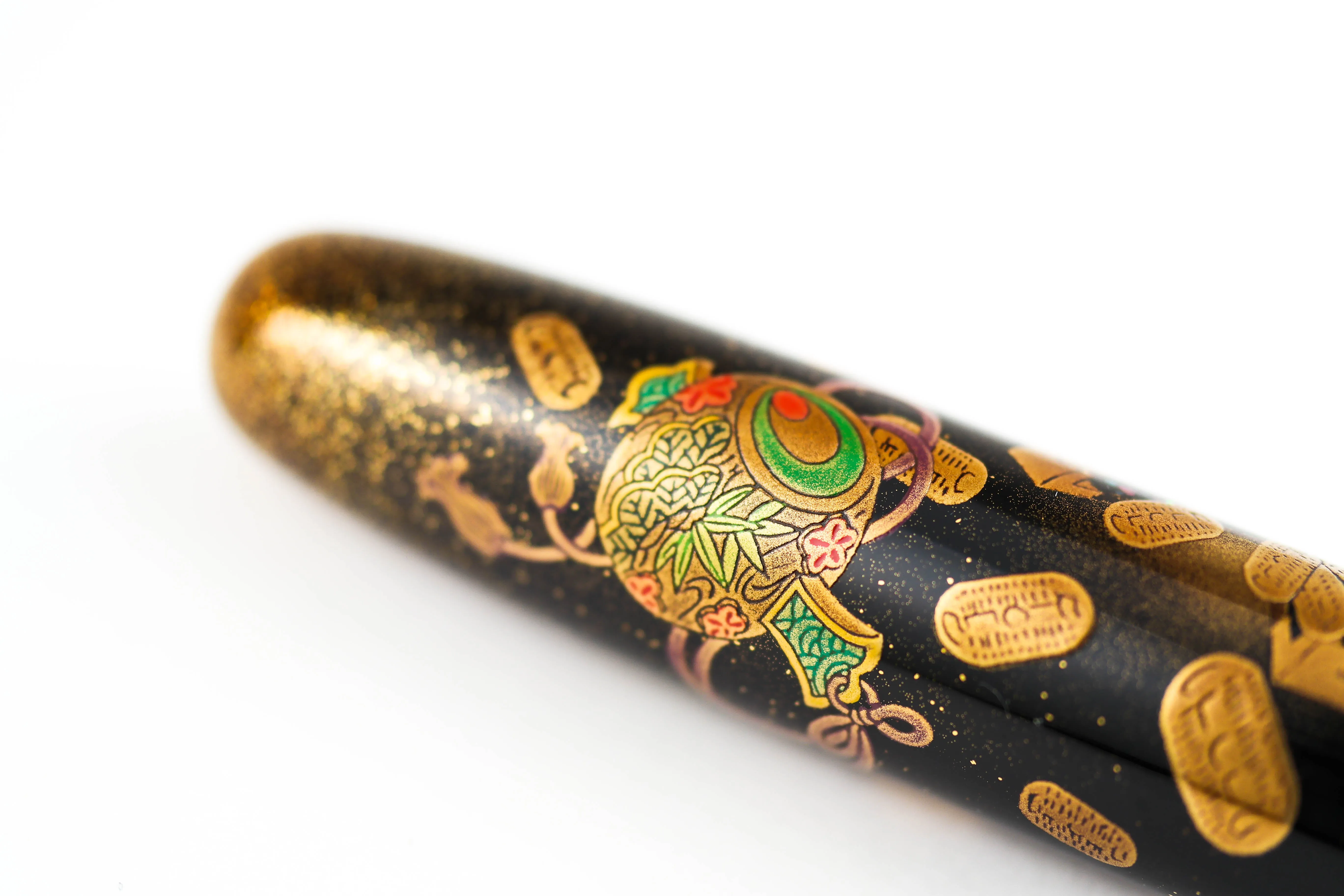 Namiki Emperor Maneki-neko (Beckoning Cat) Maki-e Limited Edition Fountain Pen