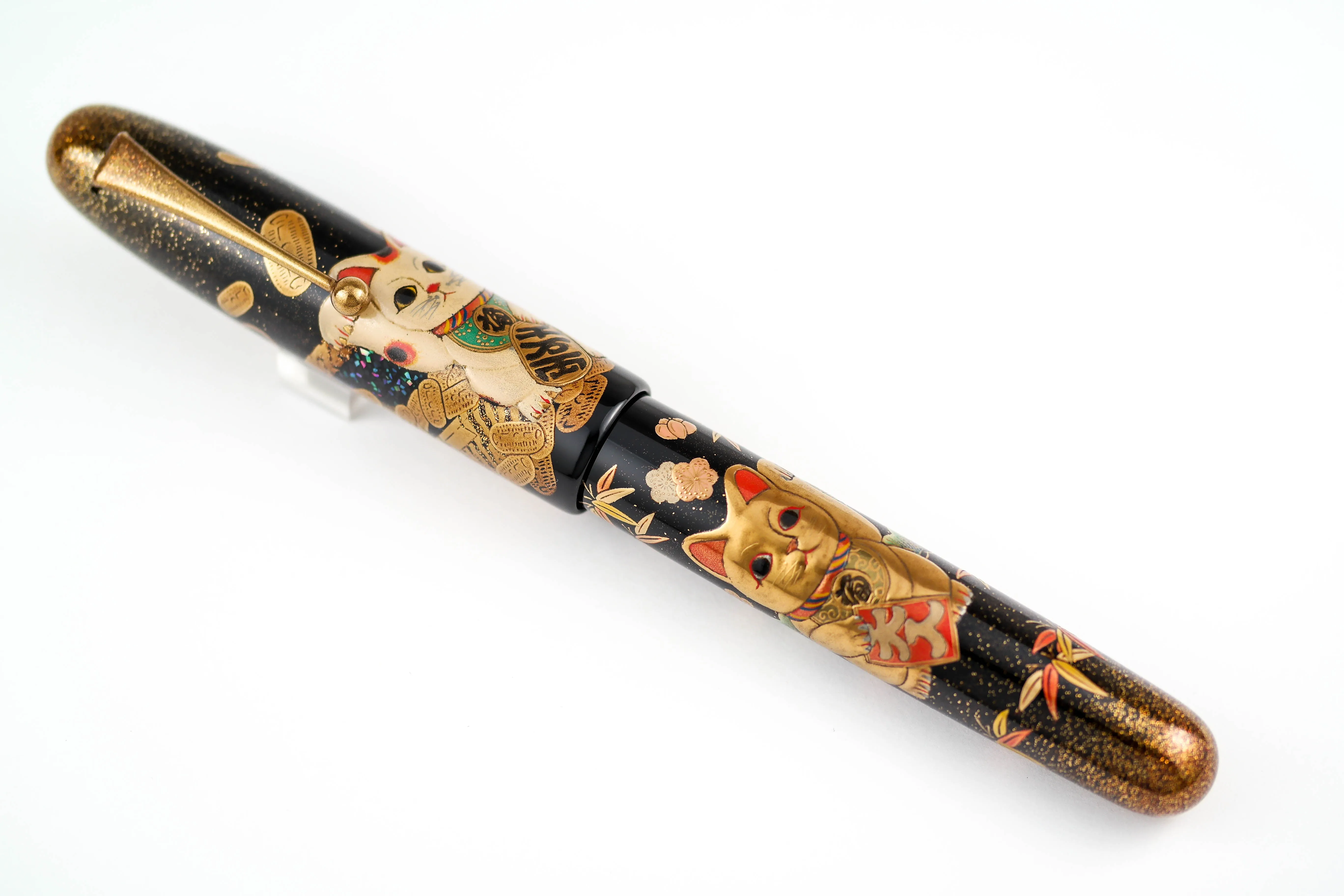 Namiki Emperor Maneki-neko (Beckoning Cat) Maki-e Limited Edition Fountain Pen