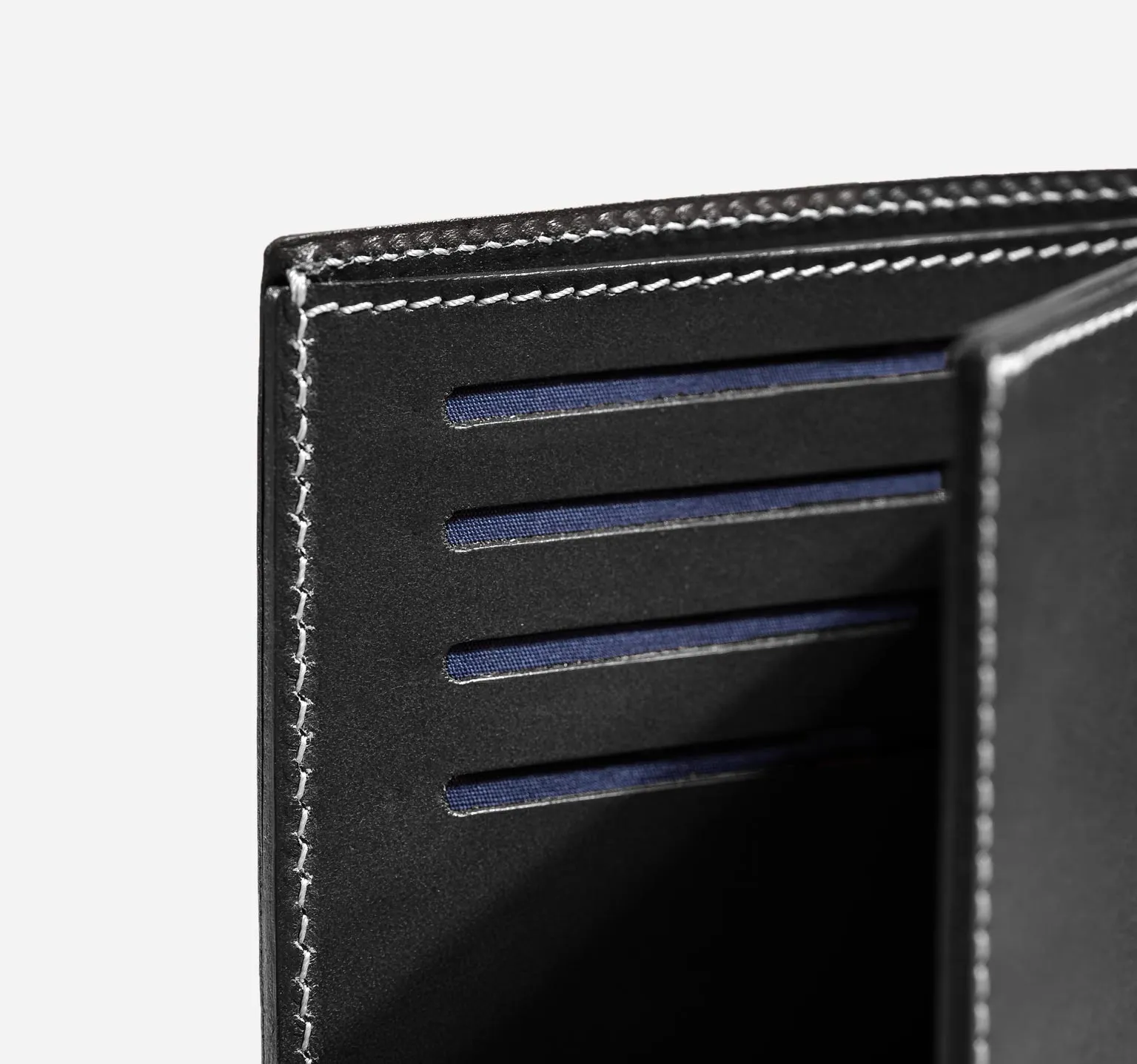 Nappa | Black Contrast Seam | Passport Cover