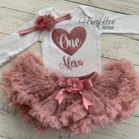 Personalized One with heart - Birthday Outfit - Vintage Pink and Rose Gold Glitter