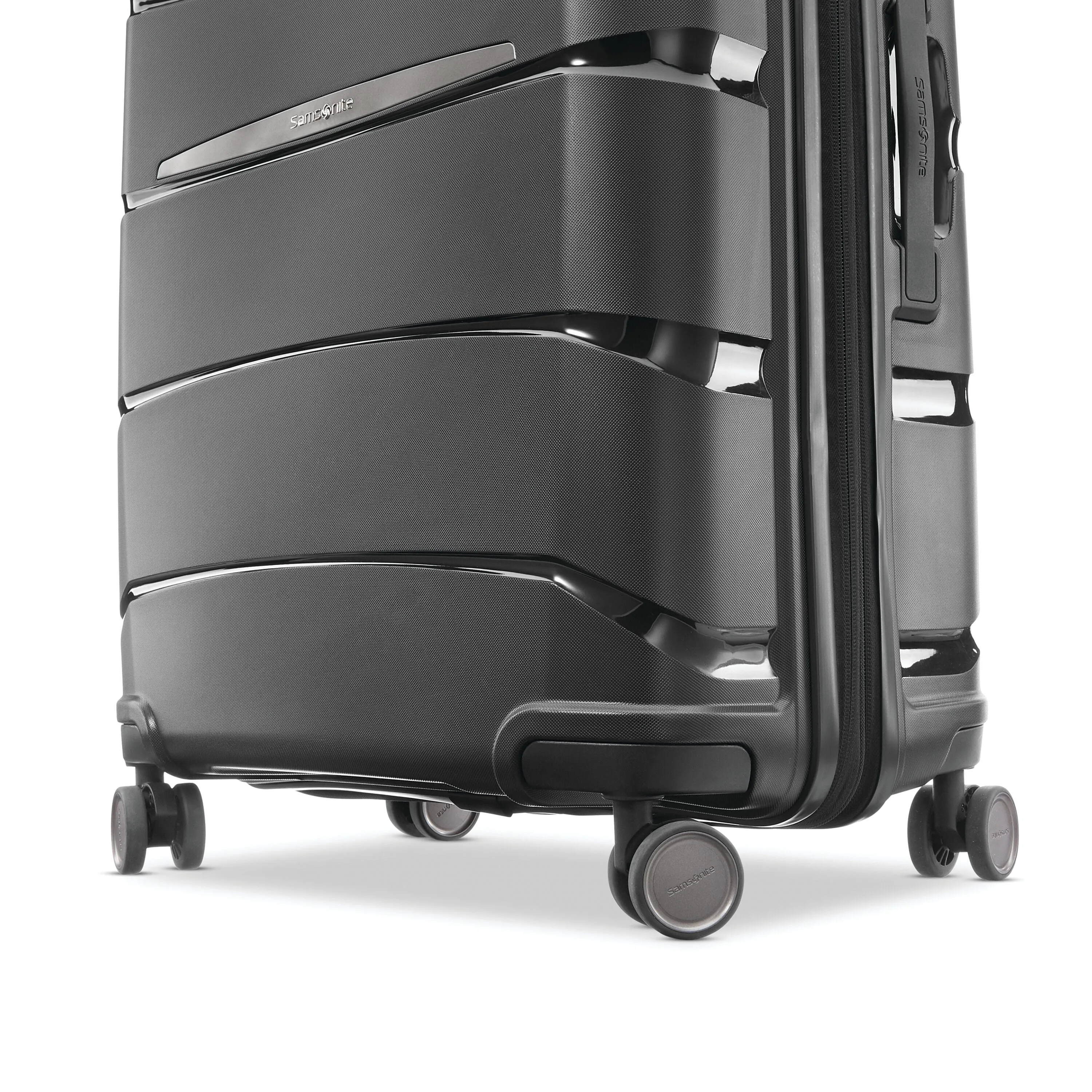 Samsonite Outline Pro Large Spinner Luggage