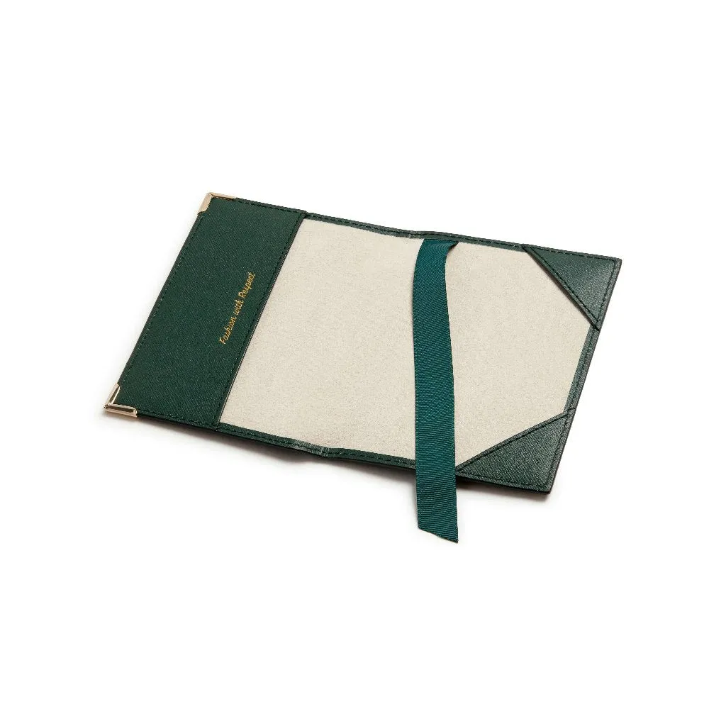 Vegan Passport Holder & Bi-fold CC holder Gift Box - Nutcombe Green